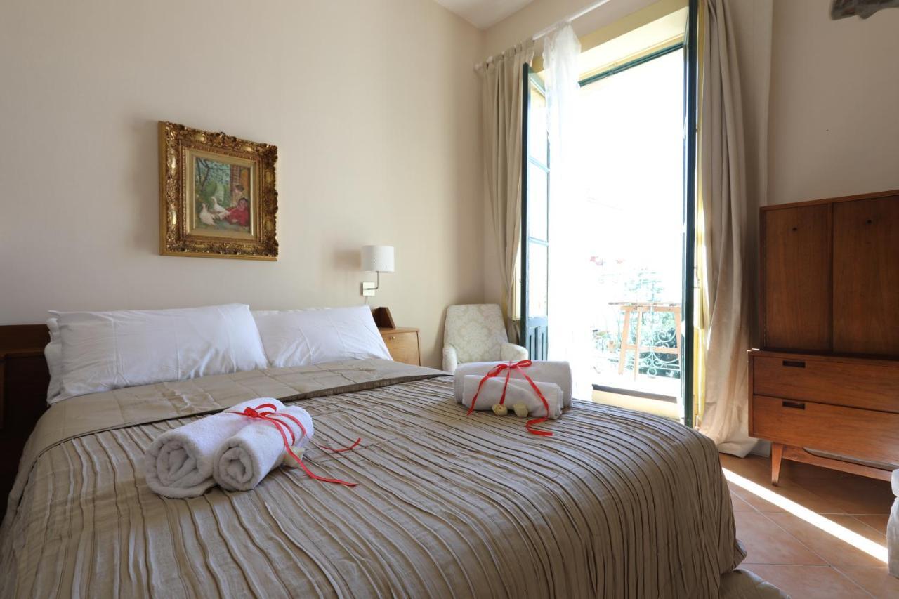 טאורמינה Greek Theater - Sea View Apartment מראה חיצוני תמונה