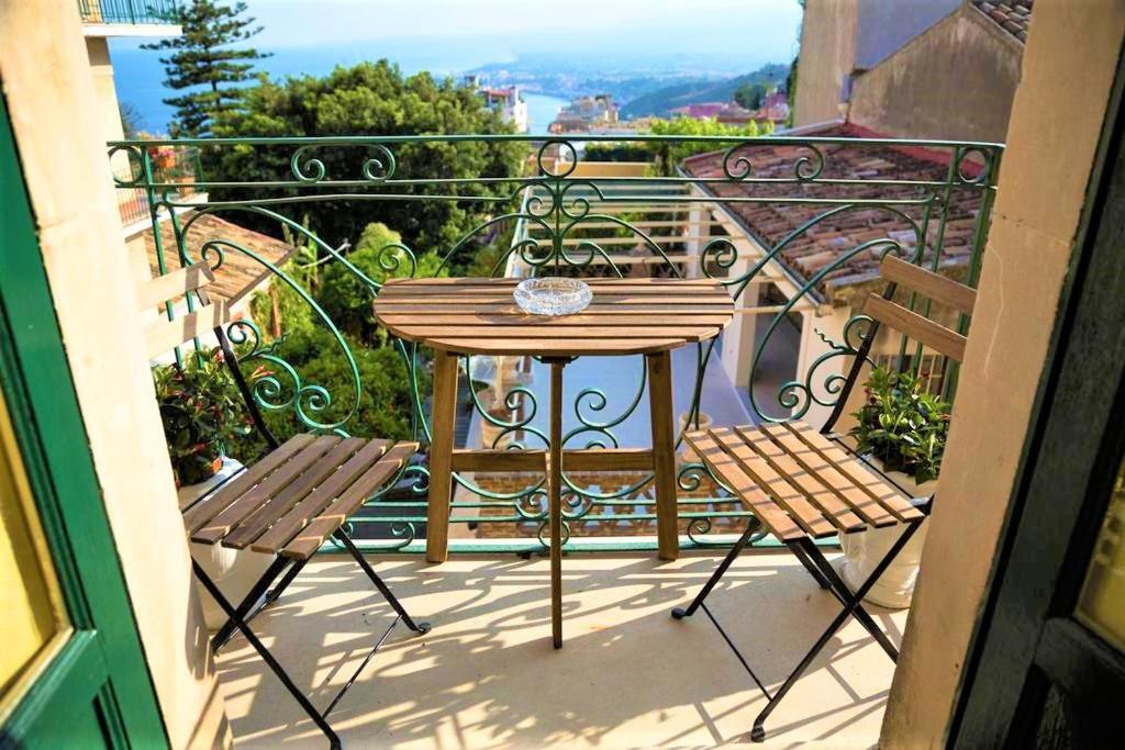טאורמינה Greek Theater - Sea View Apartment מראה חיצוני תמונה
